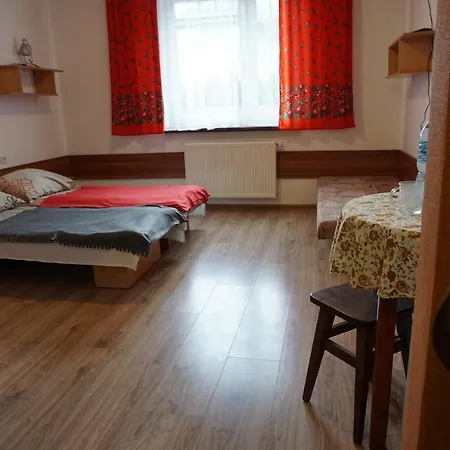 بيت ضيافة Osrodek Wczasowy Jodelka